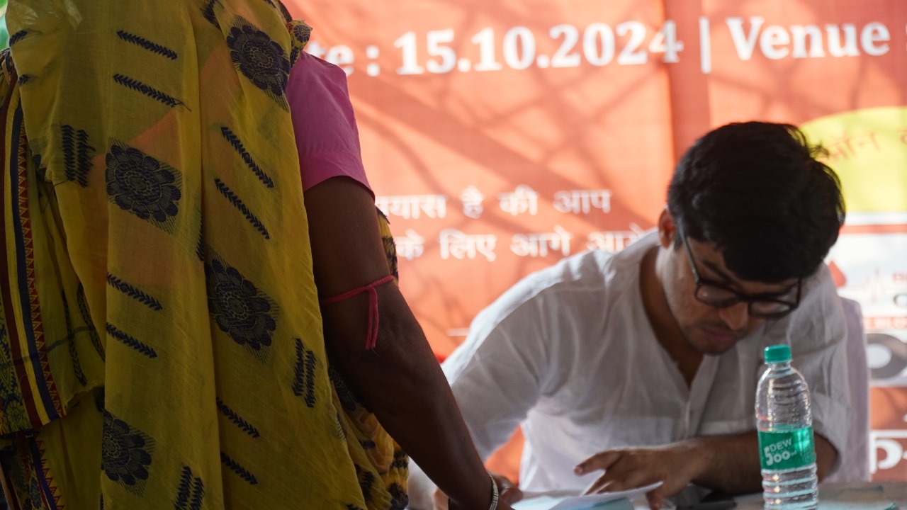 Doctors attending patients in our Health camp at Deoghar Prachet Manzil campus.